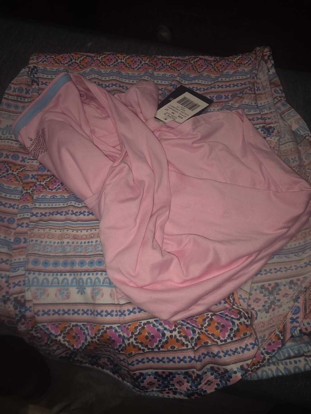 Kohl's Pink V-Neck Tank with Patterned Hem - Picture 4 of 6
